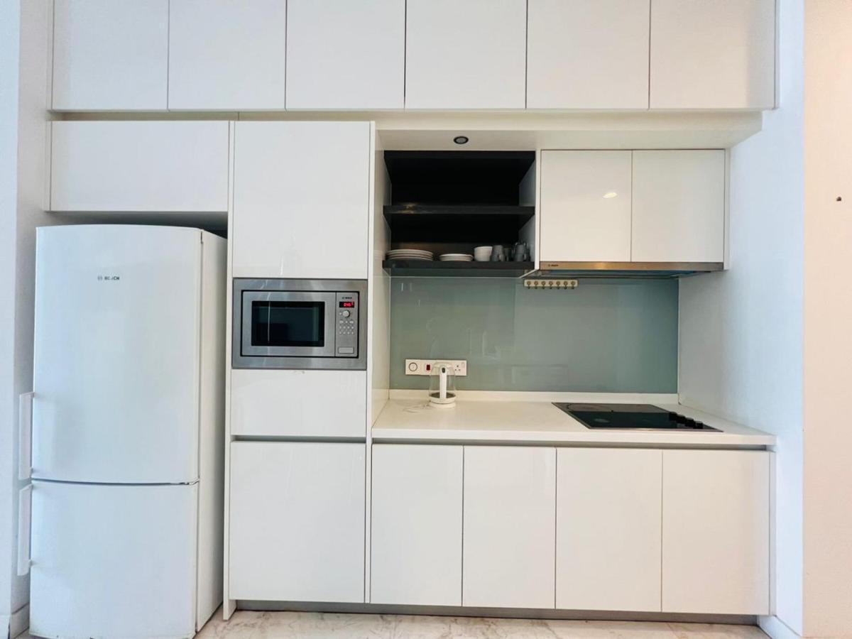 Platinum Klcc By Rainbow Suites 쿠알라룸푸르 외부 사진