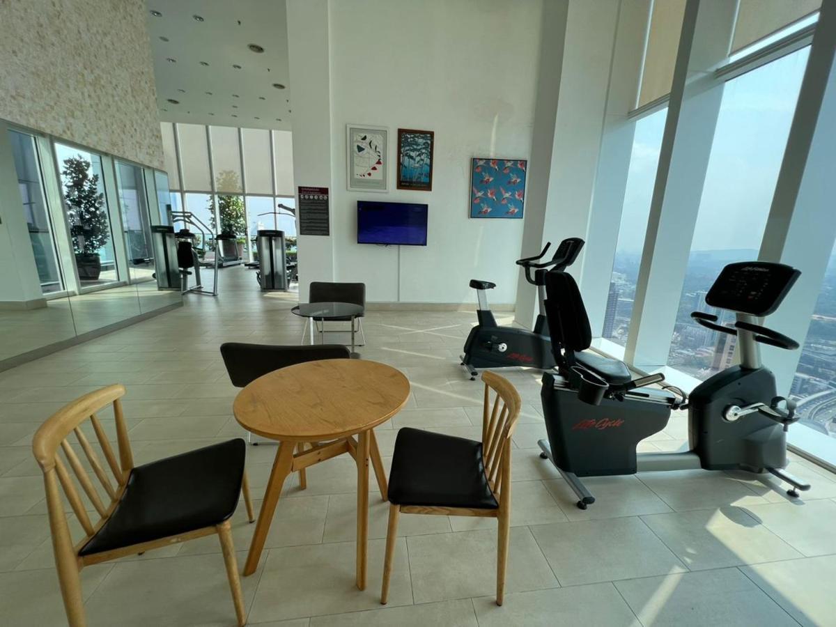 Platinum Klcc By Rainbow Suites 쿠알라룸푸르 외부 사진