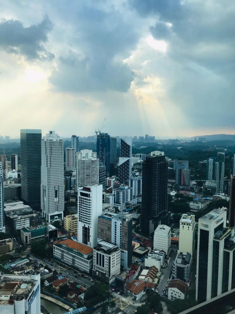 Platinum Klcc By Rainbow Suites 쿠알라룸푸르 외부 사진