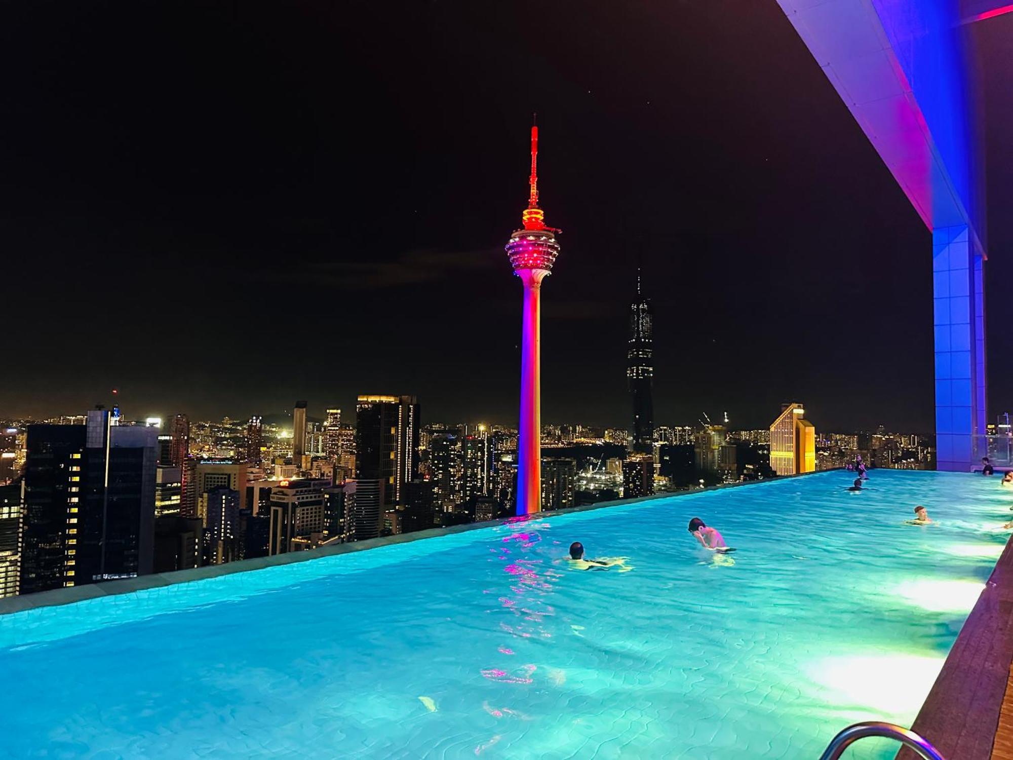 Platinum Klcc By Rainbow Suites 쿠알라룸푸르 외부 사진