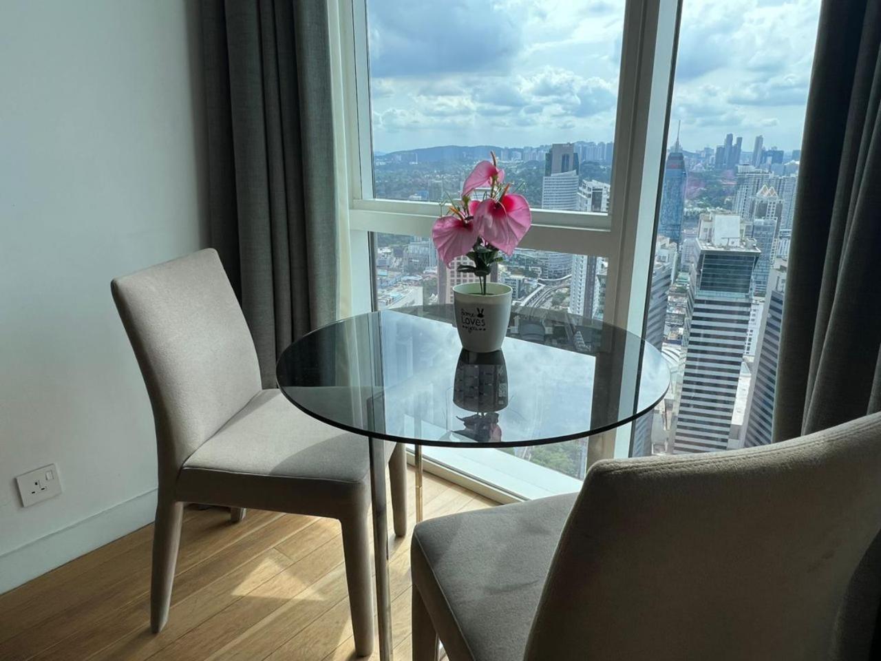 Platinum Klcc By Rainbow Suites 쿠알라룸푸르 외부 사진